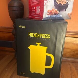 French Press Coffee Maker - Black and Yellow